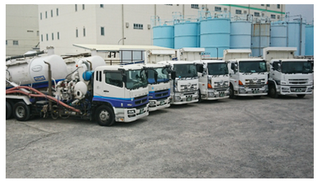 株式会社フクヤマ 収集運搬車輌